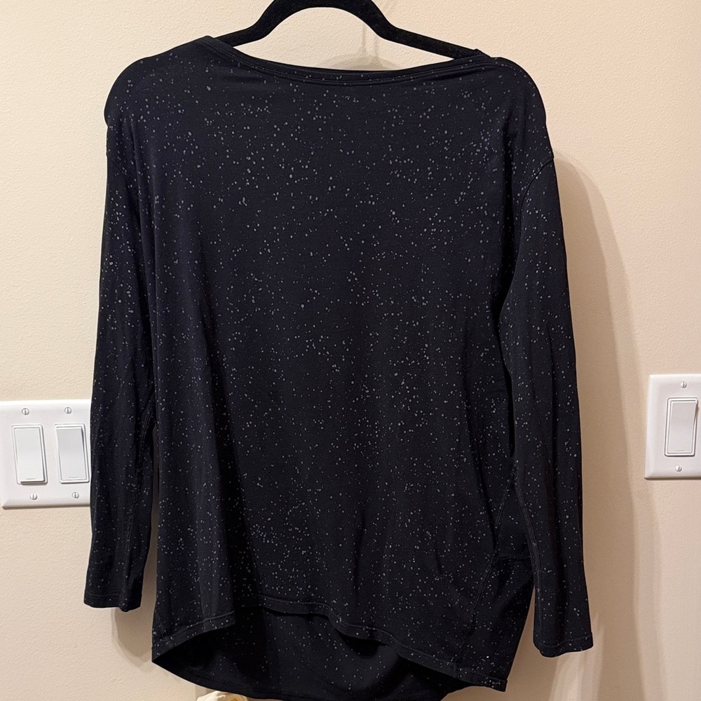 lululemon athletica Black and White Speckled Long Sleeve Top